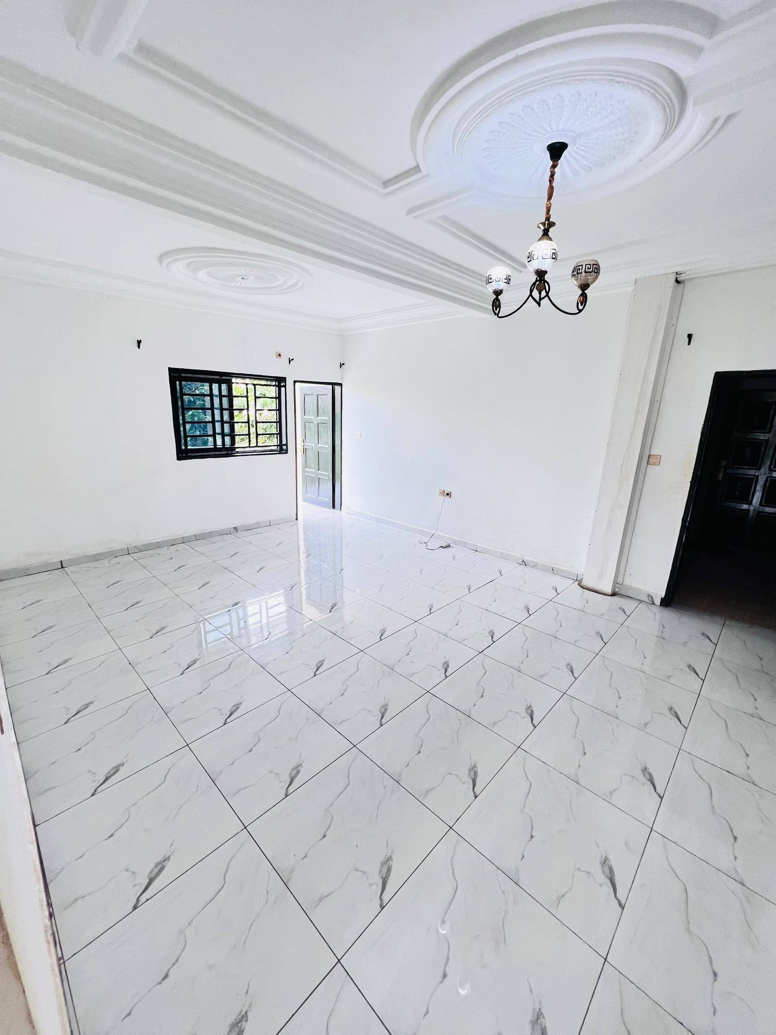PIL_appart_olembe_240526_sln1 Joli appartement à louer à Yaoundé Olembé