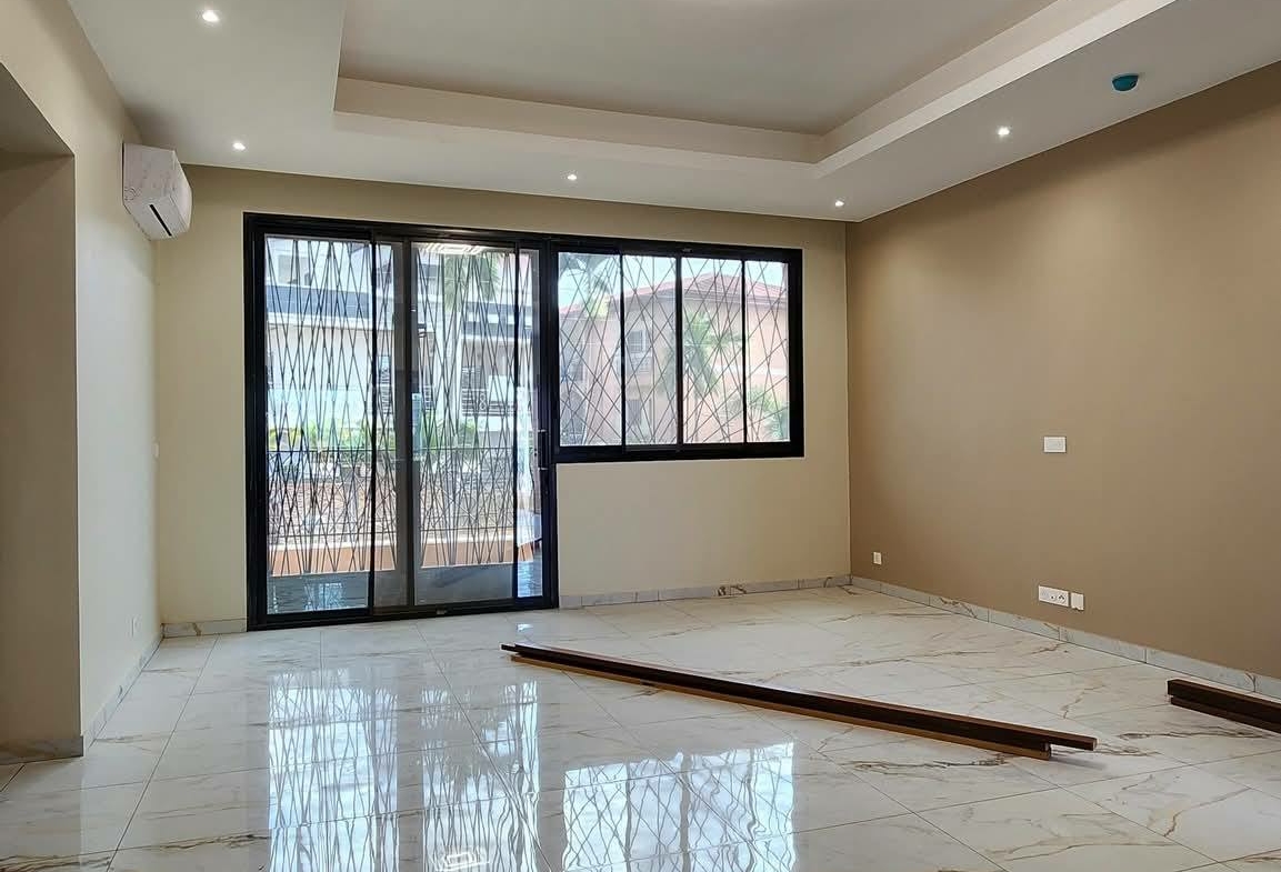 Appartement Haut Standing 2chambres, Yaoundé Omnisport