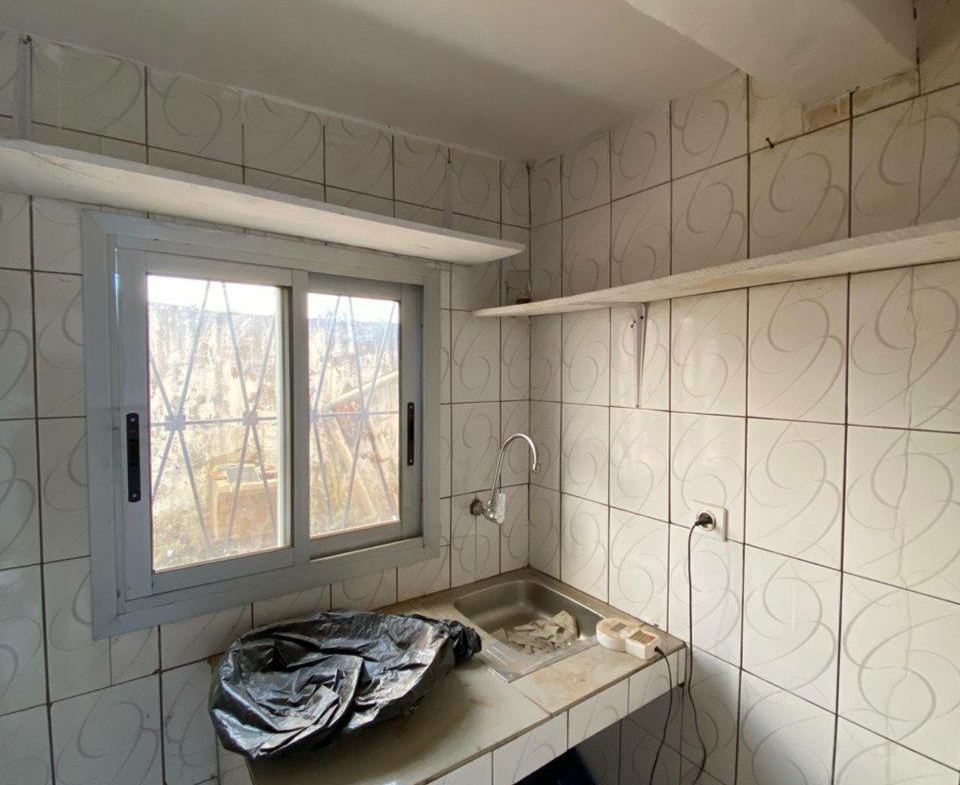 STUDIO ACCESSIBLE ET MODERNE, TITI GARAGE YAOUNDÉ