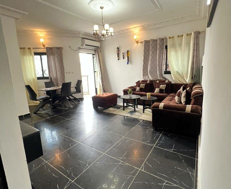 APPARTEMENT MODERNE STAFFÉ CLIMATISÉ SITUÉ À LOGPOM ANDEM