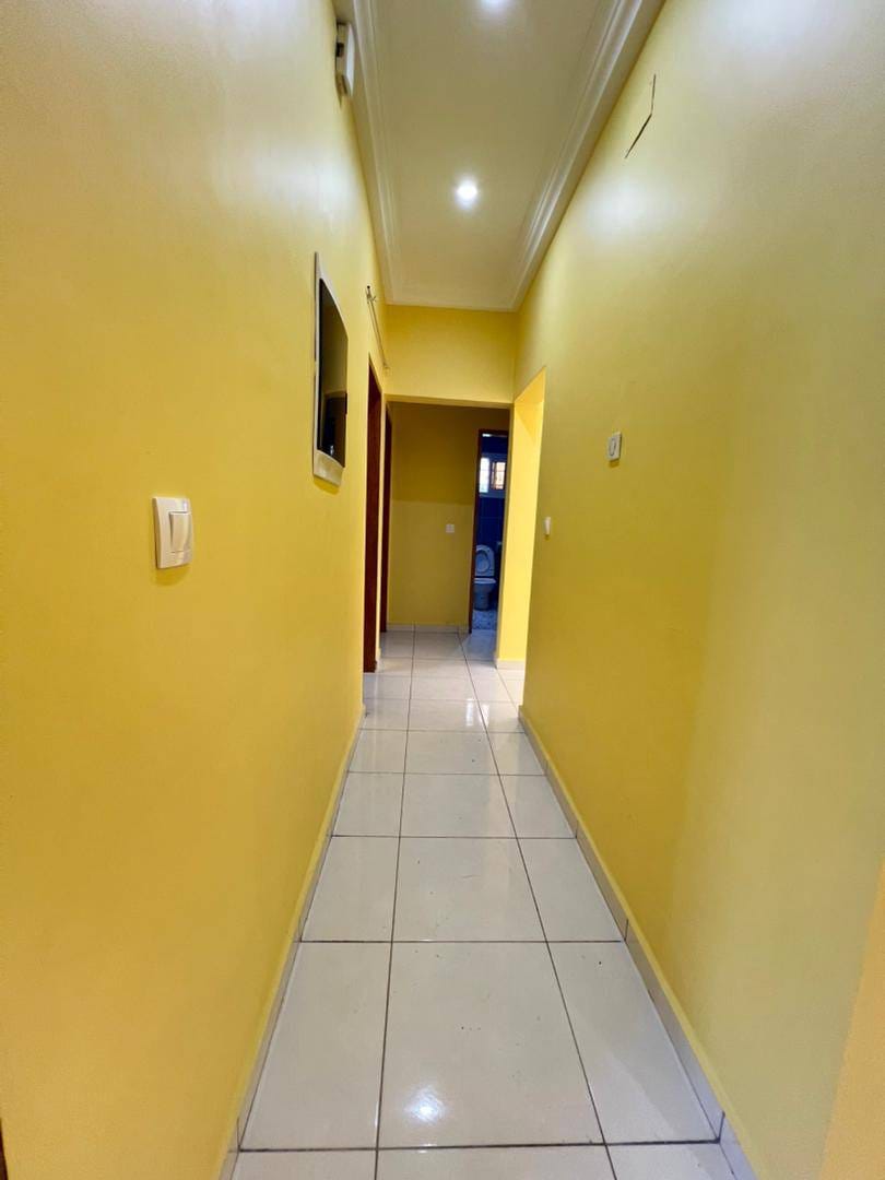 SM_appart_logbessou_190526_clr APPARTEMENT MODERNE ENTIEREMENT STAFFÉ SITUÉ À LOGBESSOU