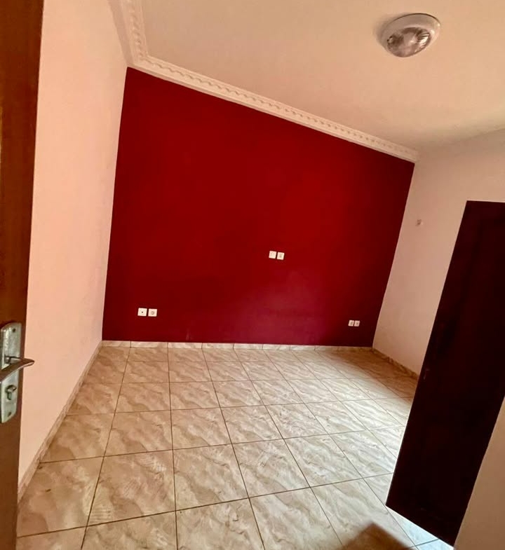 SUPERBE APPARTEMENT MODERNE À LOUER À MESSAMENDONGO
