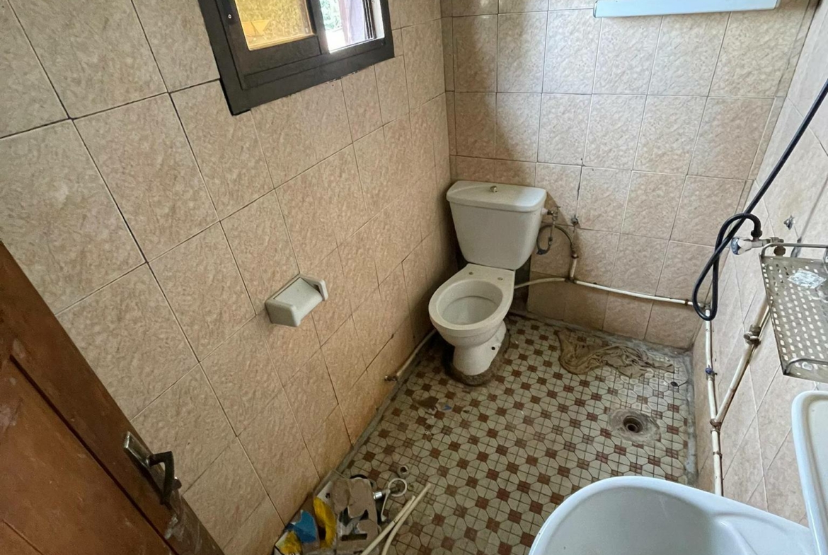 Appartement au 2e étage à louer, Yaoundé Tradex Éleveur
