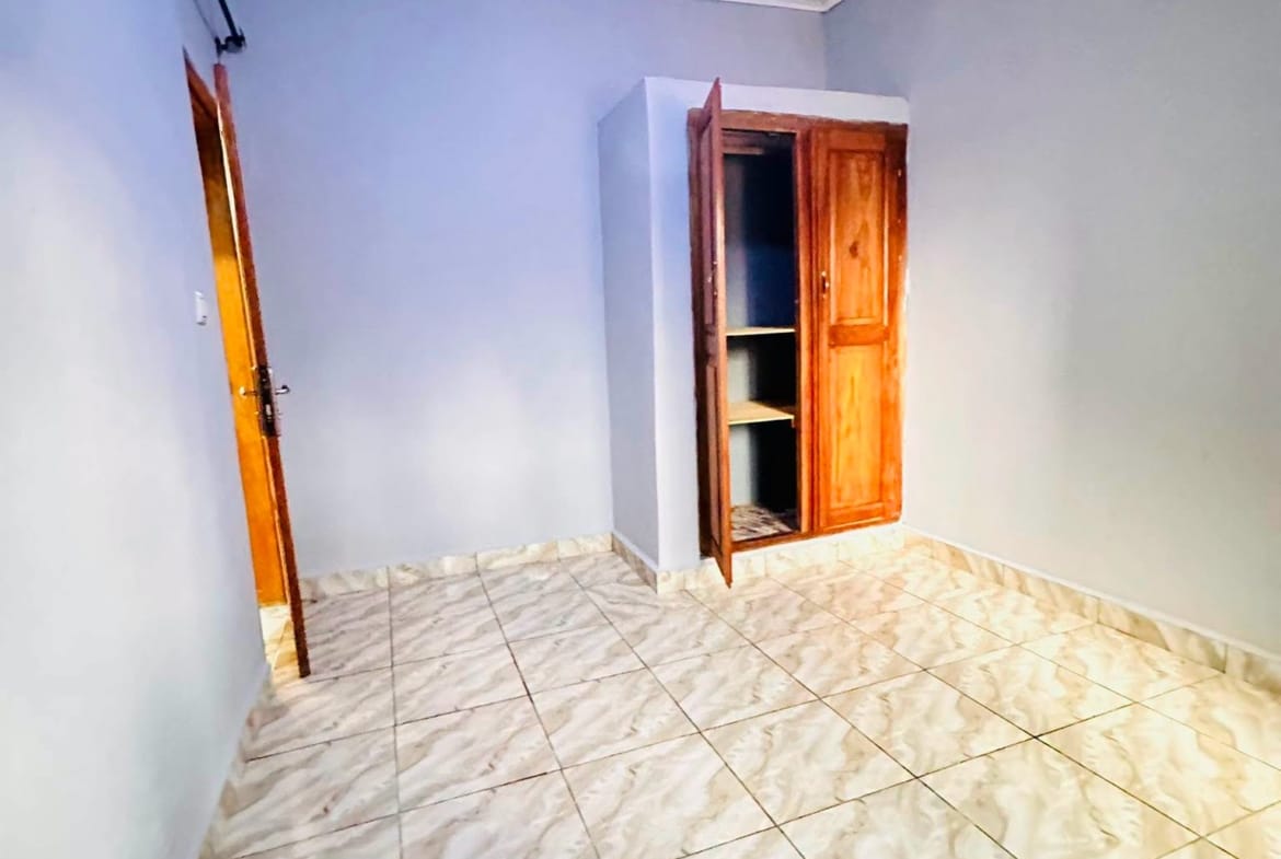 APPARTEMENT HAUT STANDING À LOUER, YAOUNDÉ EFOULAN