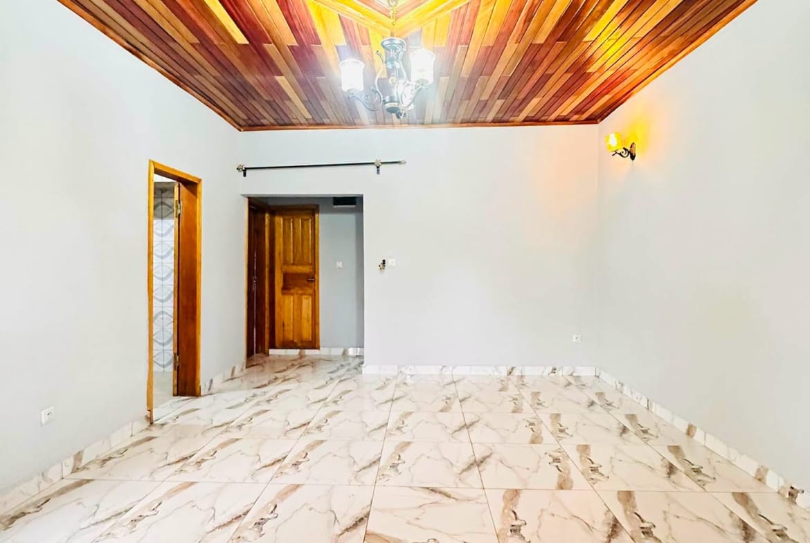 APPARTEMENT HAUT STANDING À LOUER, YAOUNDÉ EFOULAN