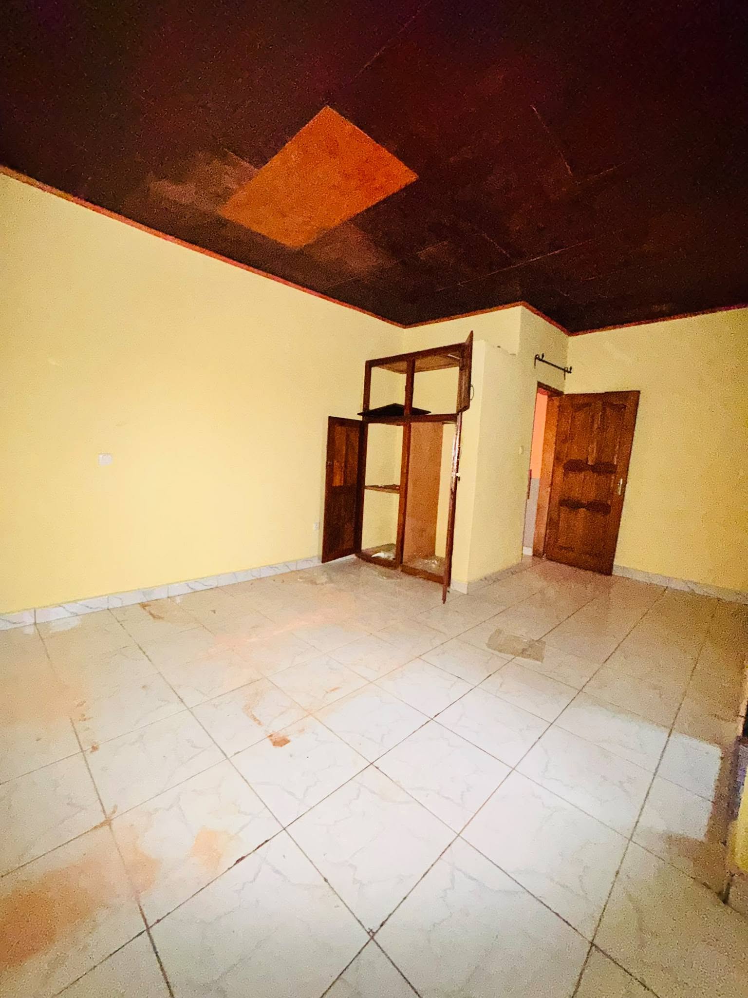 GRAND APPARTEMENT 2 CHAMBRES À LOUER, YAOUNDÉ NKOZOA