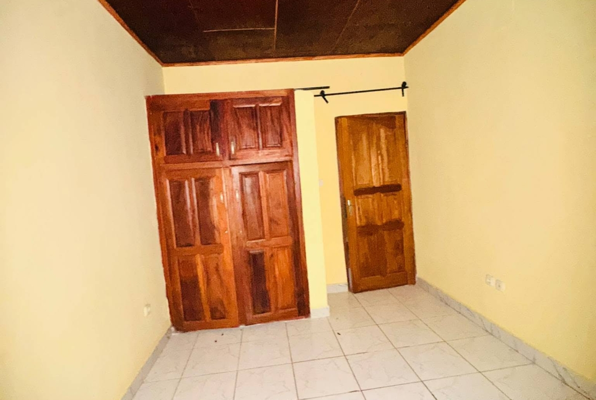 GRAND APPARTEMENT 2 CHAMBRES À LOUER, YAOUNDÉ NKOZOA
