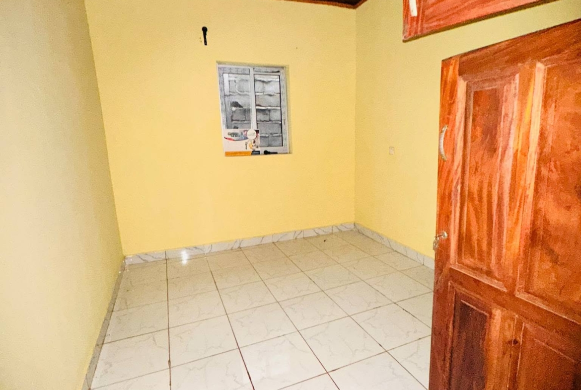 GRAND APPARTEMENT 2 CHAMBRES À LOUER, YAOUNDÉ NKOZOA