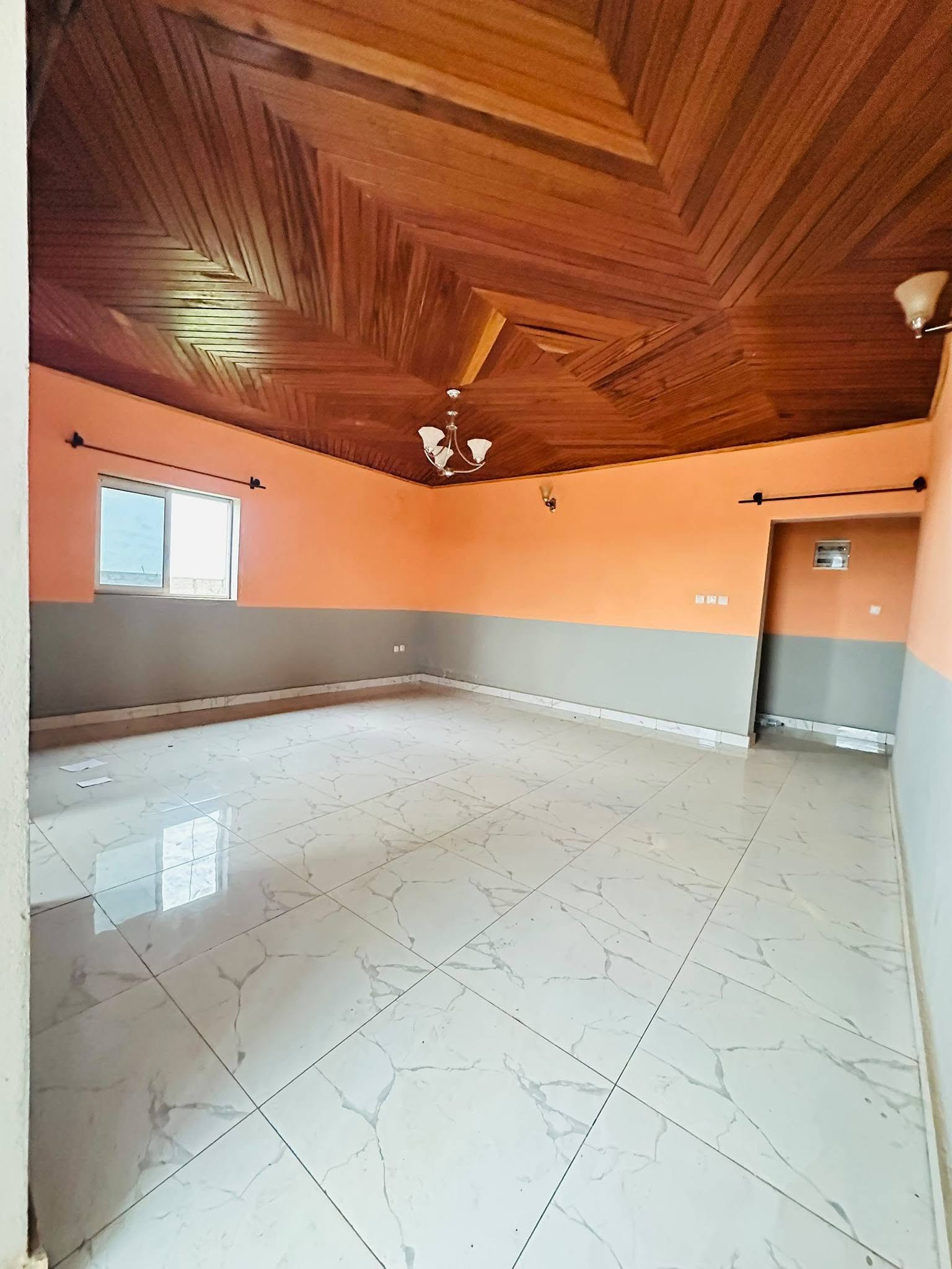 GRAND APPARTEMENT 2 CHAMBRES À LOUER, YAOUNDÉ NKOZOA