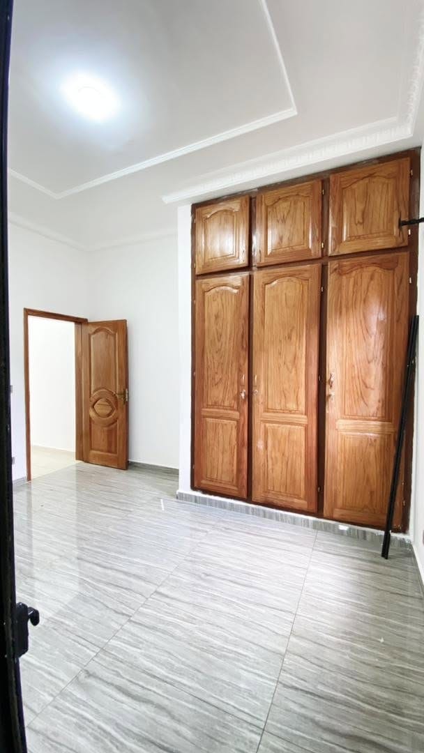 Appartement moderne à louer situé à Simbock Neptune 