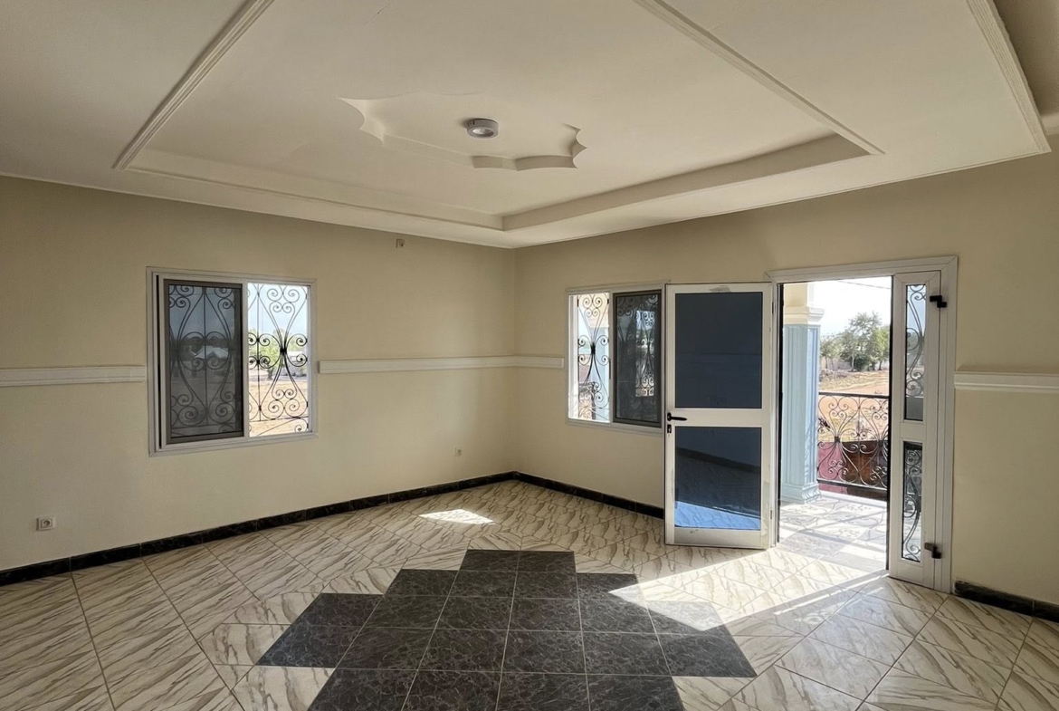 Appartement neuf dans un camp de 2 personnes à Kanadi Garoua