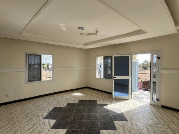 Appartement neuf dans un camp de 2 personnes à Kanadi Garoua