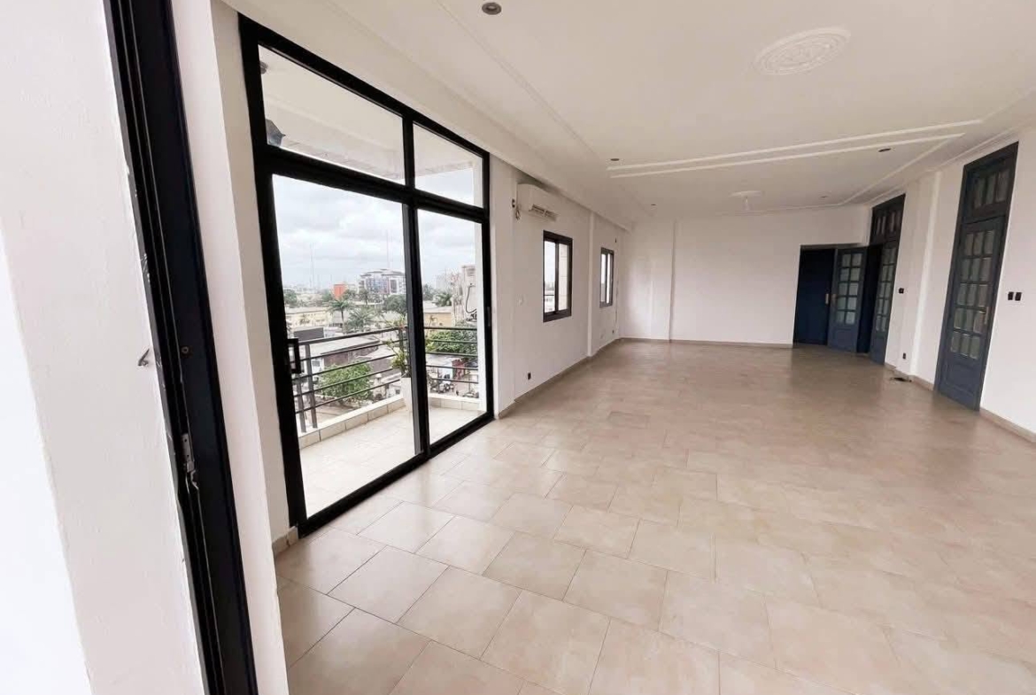 Appartement de bon standing à louer à Douala Bali