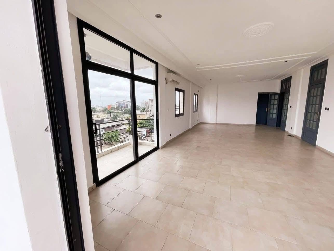 Appartement de bon standing à louer à Douala Bali