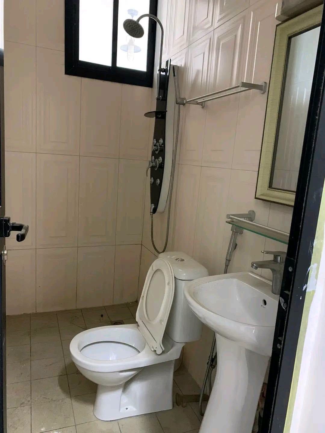 APPARTEMENT MODERNE DE STANDING À LOUER, KOTTO DOUALA Ve