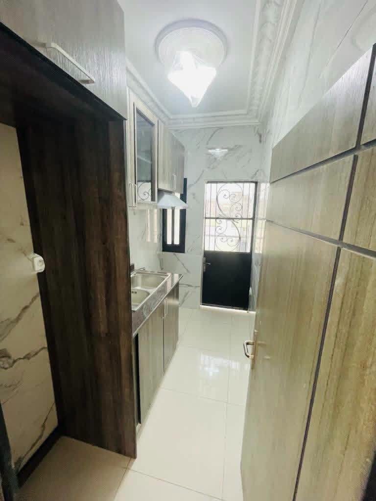 Appartement haut standing à Bonamoussadi carrefour Yoro Djoss