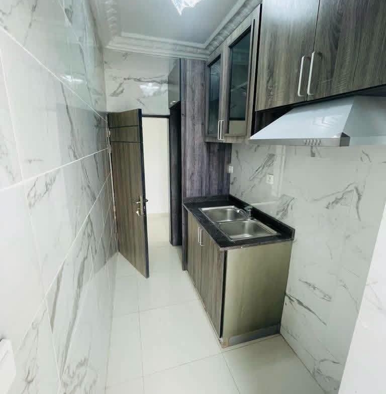 Appartement haut standing à Bonamoussadi carrefour Yoro Djoss