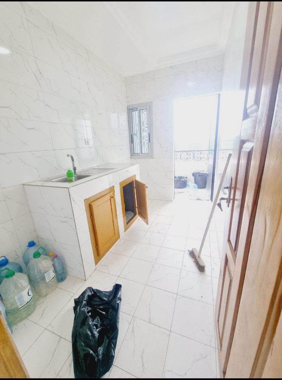 Magnifique appartement moderne à louer à Douala Logbessou