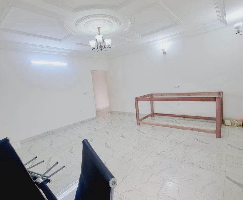 Magnifique appartement moderne à louer à Douala Logbessou