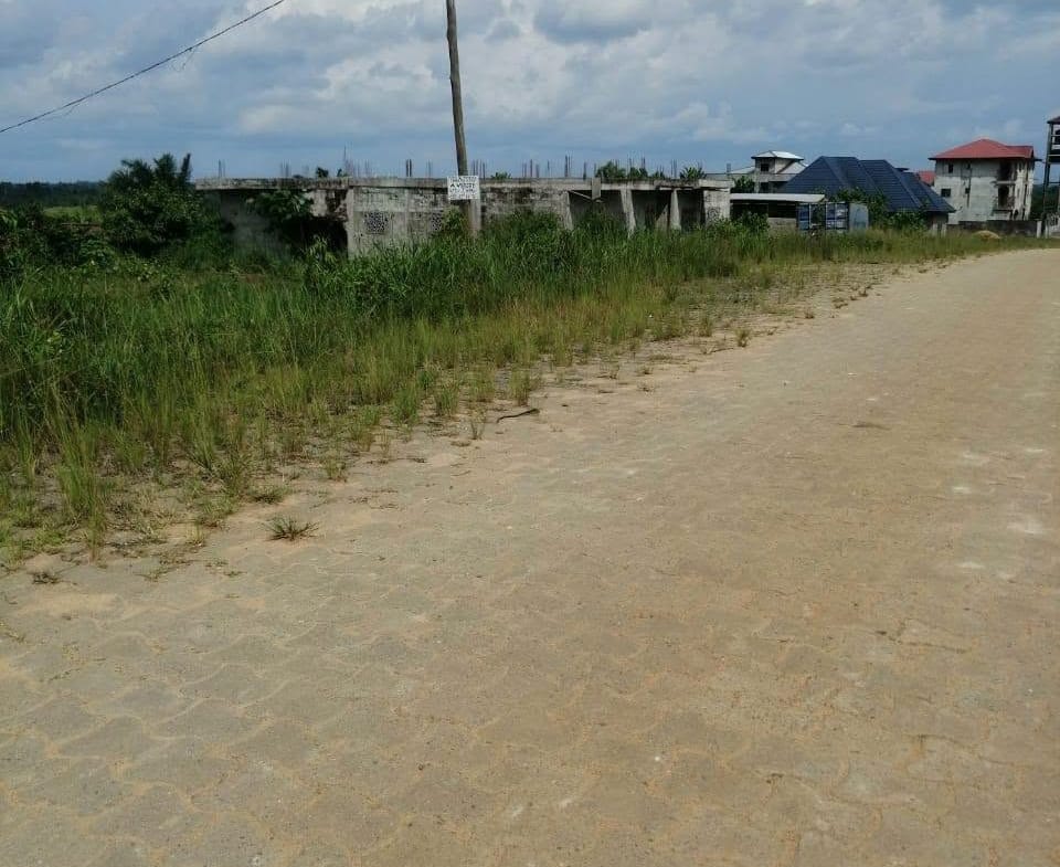 TERRAIN TITRÉ À VENDR, DOUALA BWANG BAKOKO