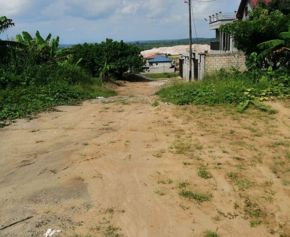 TERRAIN TITRÉ À VENDR, DOUALA BWANG BAKOKO