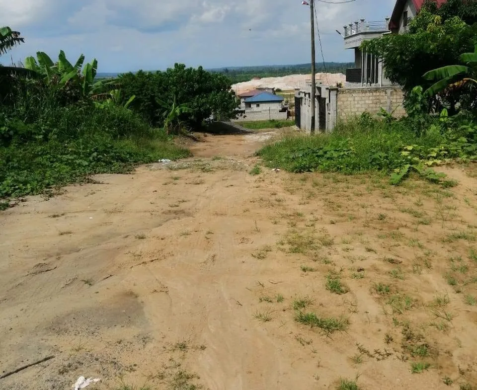 TERRAIN TITRÉ À VENDR, DOUALA BWANG BAKOKO