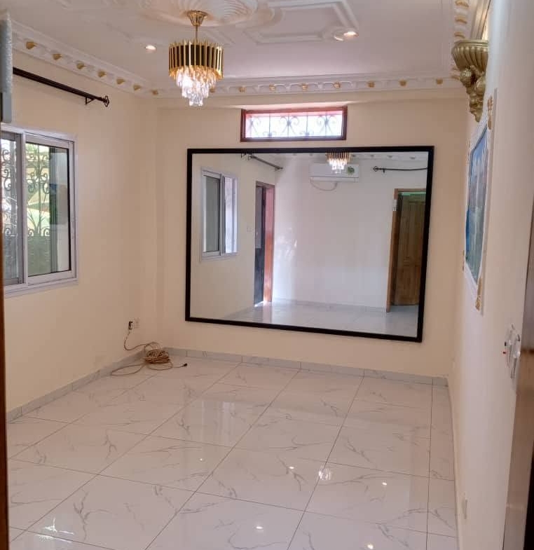 Appartement moderne 2 chambres à louer, Yaoundé Kondengui
