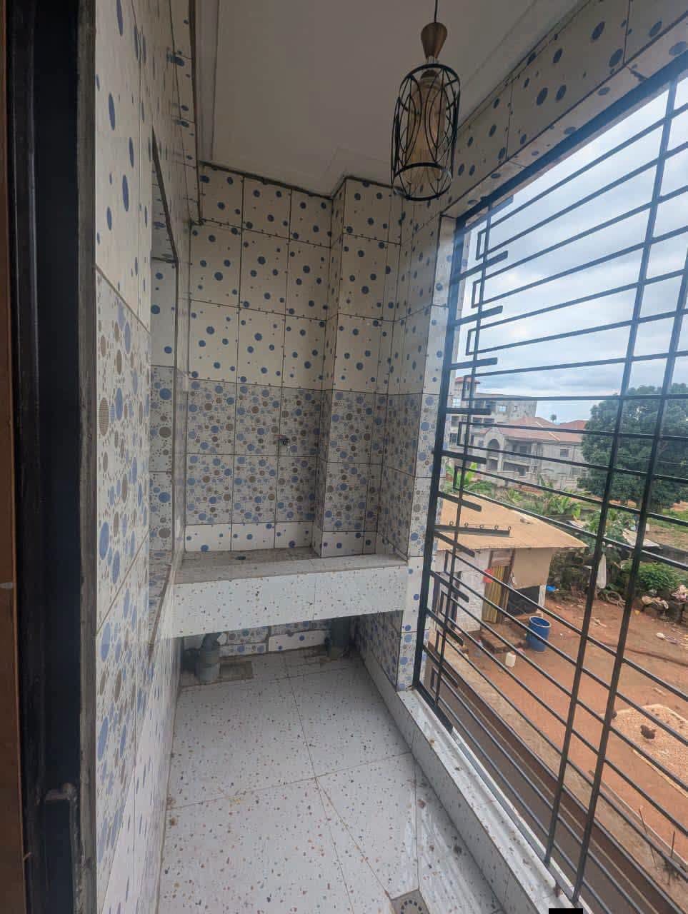 APPARTEMENT MODERNE À LOUER, YAOUNDÉ MIMBOMAN
