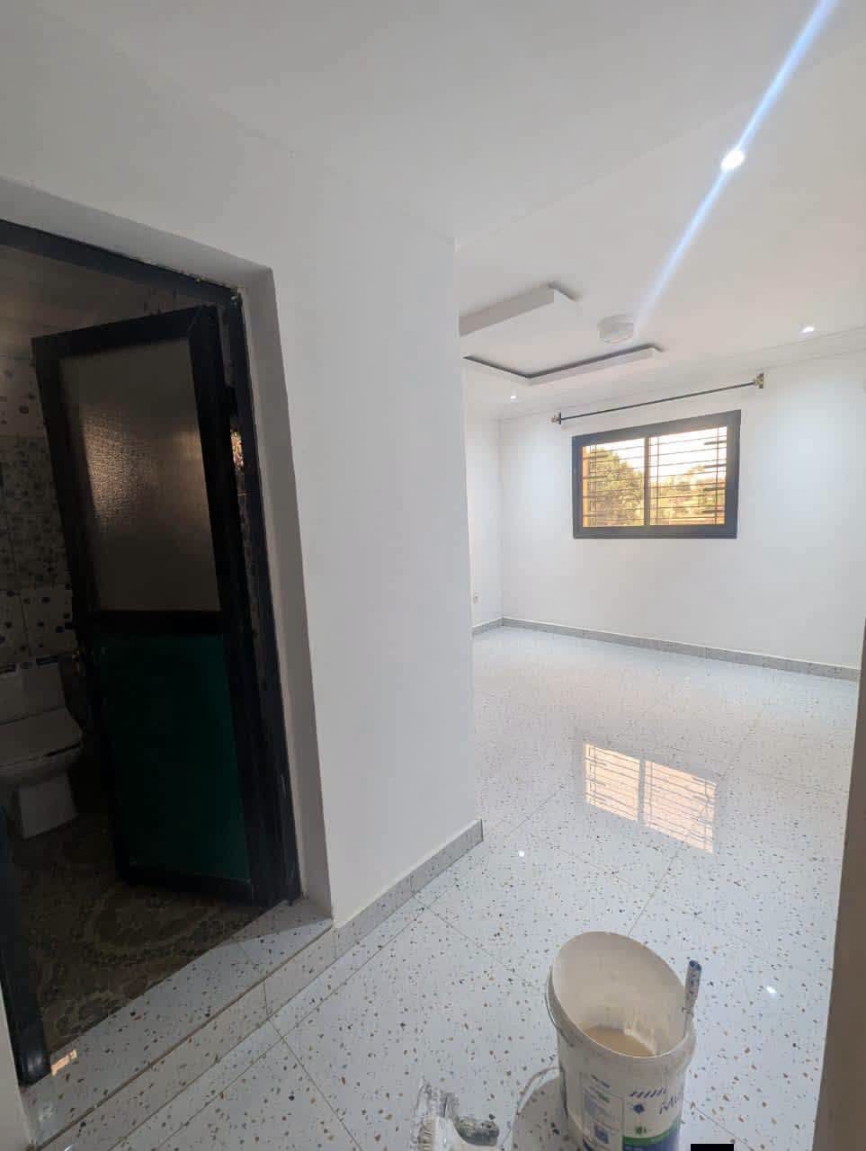 APPARTEMENT MODERNE À LOUER, YAOUNDÉ MIMBOMAN