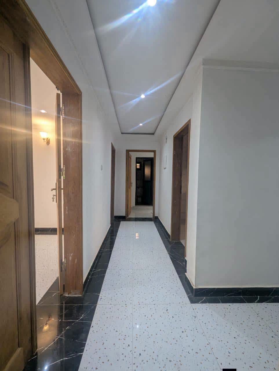 APPARTEMENT MODERNE À LOUER, YAOUNDÉ MIMBOMAN