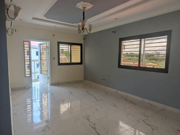 APPARTEMENT DE STANDING À LOUER, YAOUNDÉ NKOLFOULOU