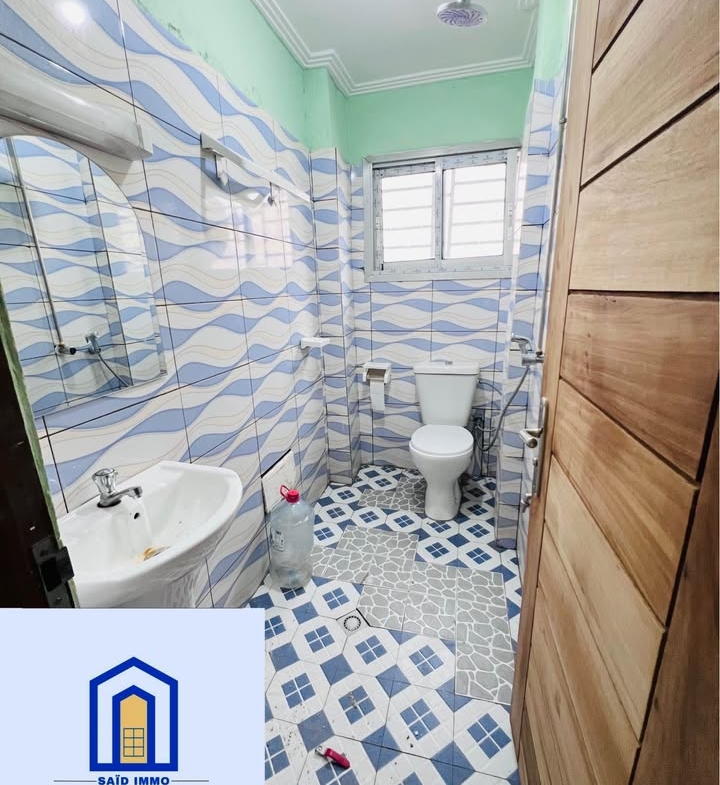 Magnifique studio ultra moderne à louer, Nkolbikon Bertoua