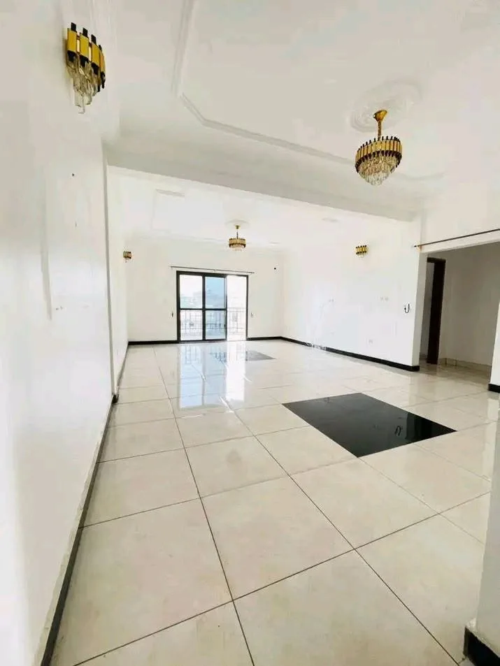 42255- APPARTEMENT MODERNE STAFFÉ, CARREFOUR NEPTUNE LOGBESSOU
