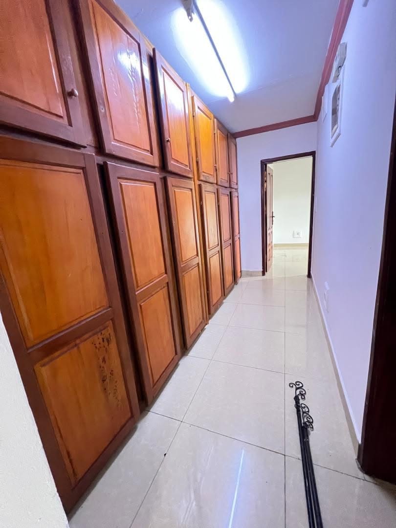 APPARTEMENT MODERNE SITUÉ À 200F DE NEPTURE LOGBESSOU