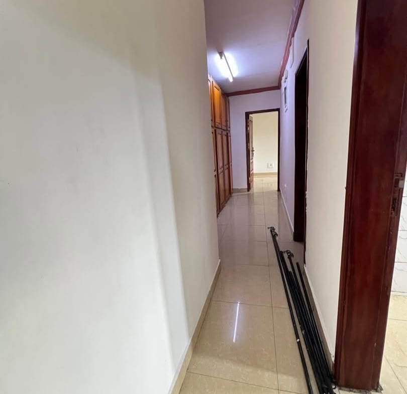 APPARTEMENT MODERNE SITUÉ À 200F DE NEPTURE LOGBESSOU