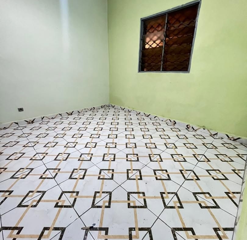 GRAND APPARTEMENT MODERNE AU REZ-DE-CHAUSSÉE, LOGPOM BASSON