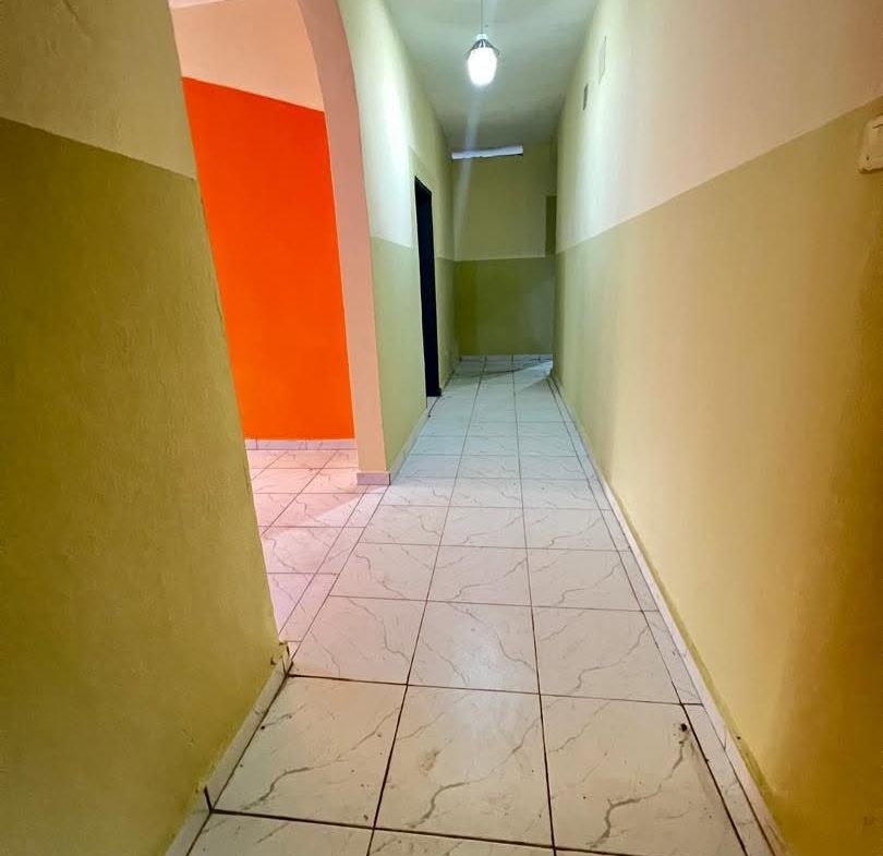GRAND APPARTEMENT MODERNE AU REZ-DE-CHAUSSÉE, LOGPOM BASSON