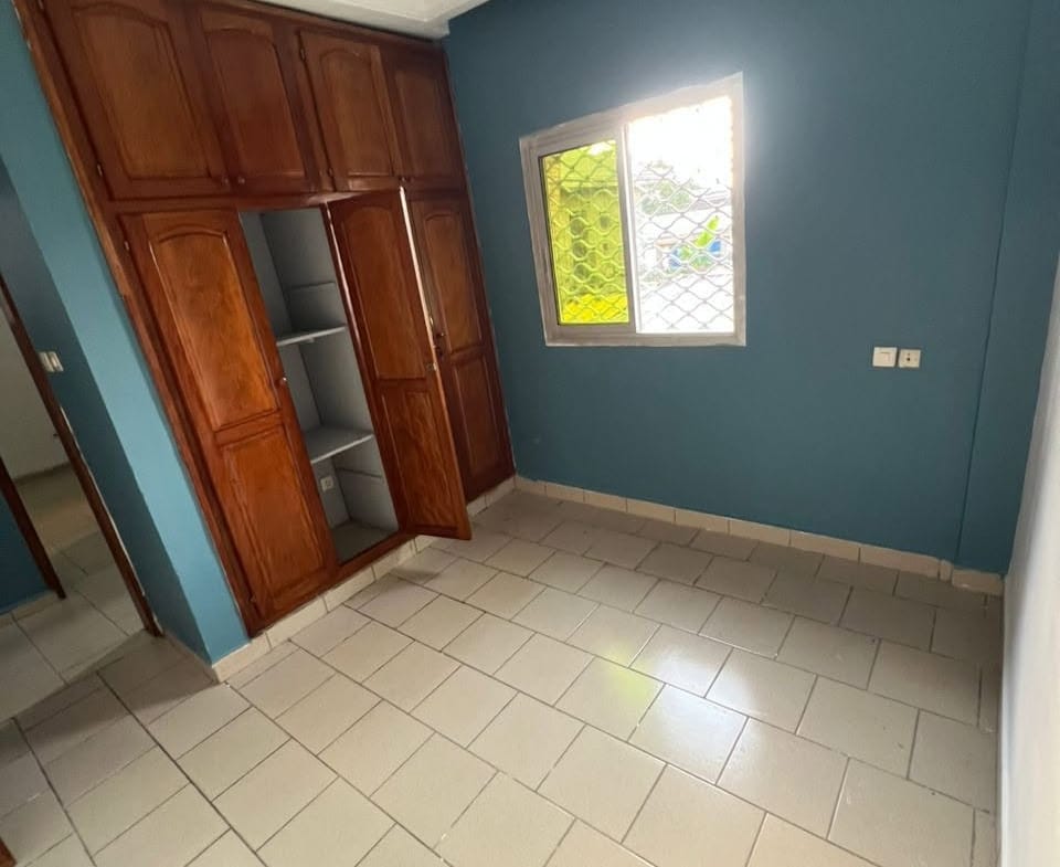 APPARTEMENT MODERNE STAFFÉ SITUÉ À LOGPOM PAPYRUS