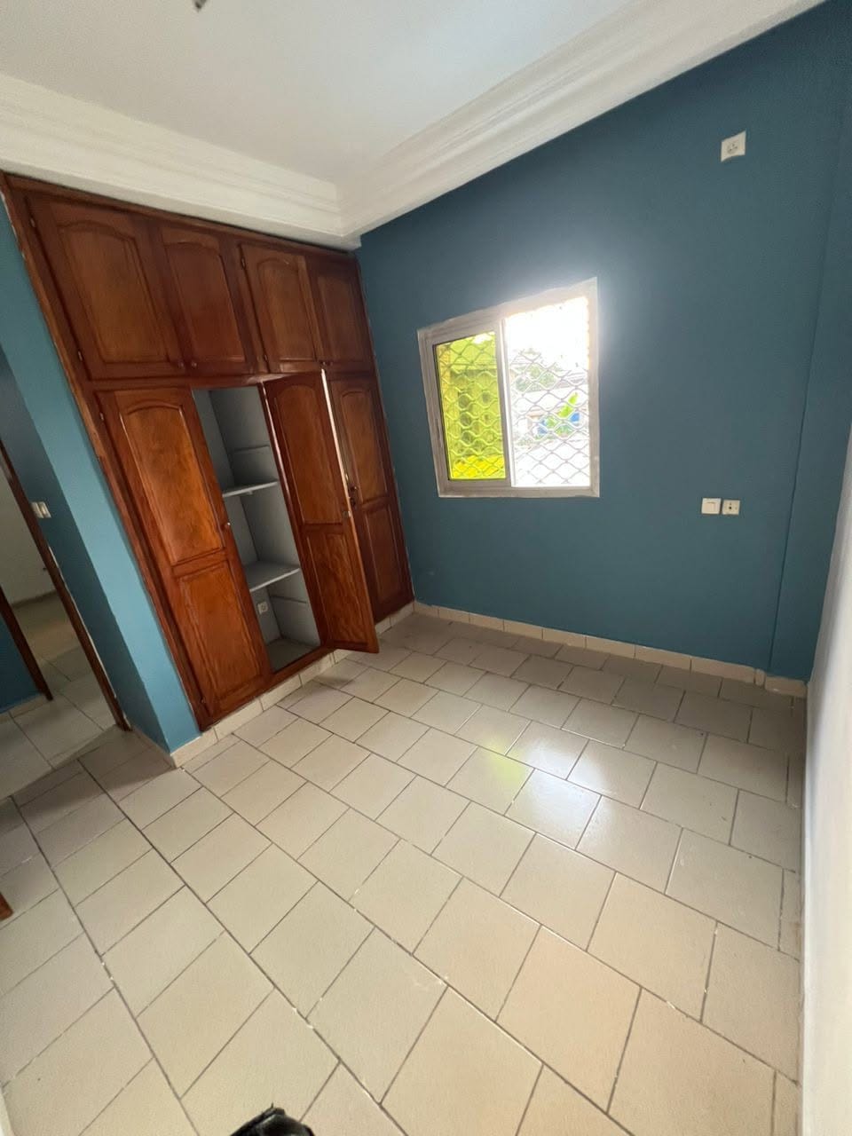 APPARTEMENT MODERNE STAFFÉ SITUÉ À LOGPOM PAPYRUS
