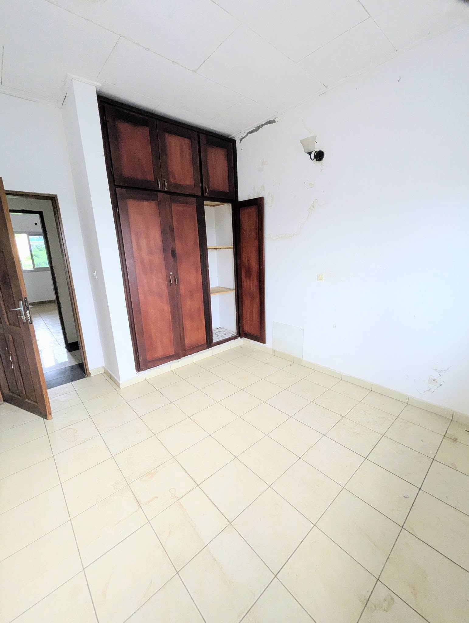 Appartement haut standing à louer, Titi Garage Yaoundé