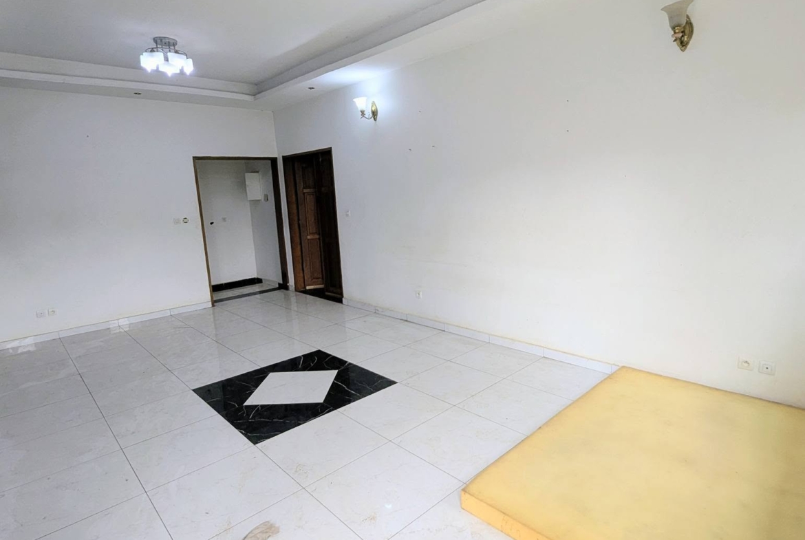 Appartement haut standing à louer, Titi Garage Yaoundé