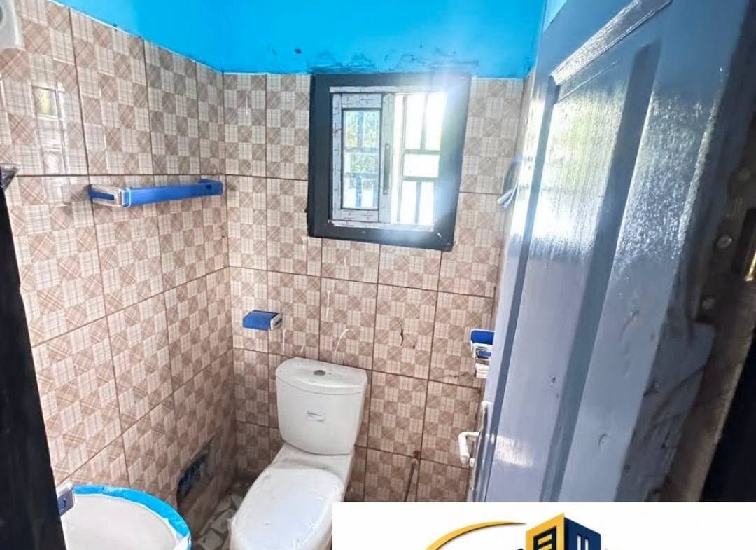 Appartement moderne neuf 3 chambres à louer, Bertoua Nkolbikon