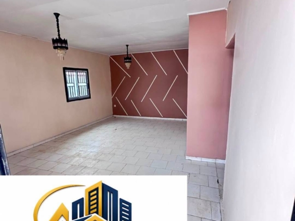 Appartement moderne neuf 3 chambres à louer, Bertoua Nkolbikon