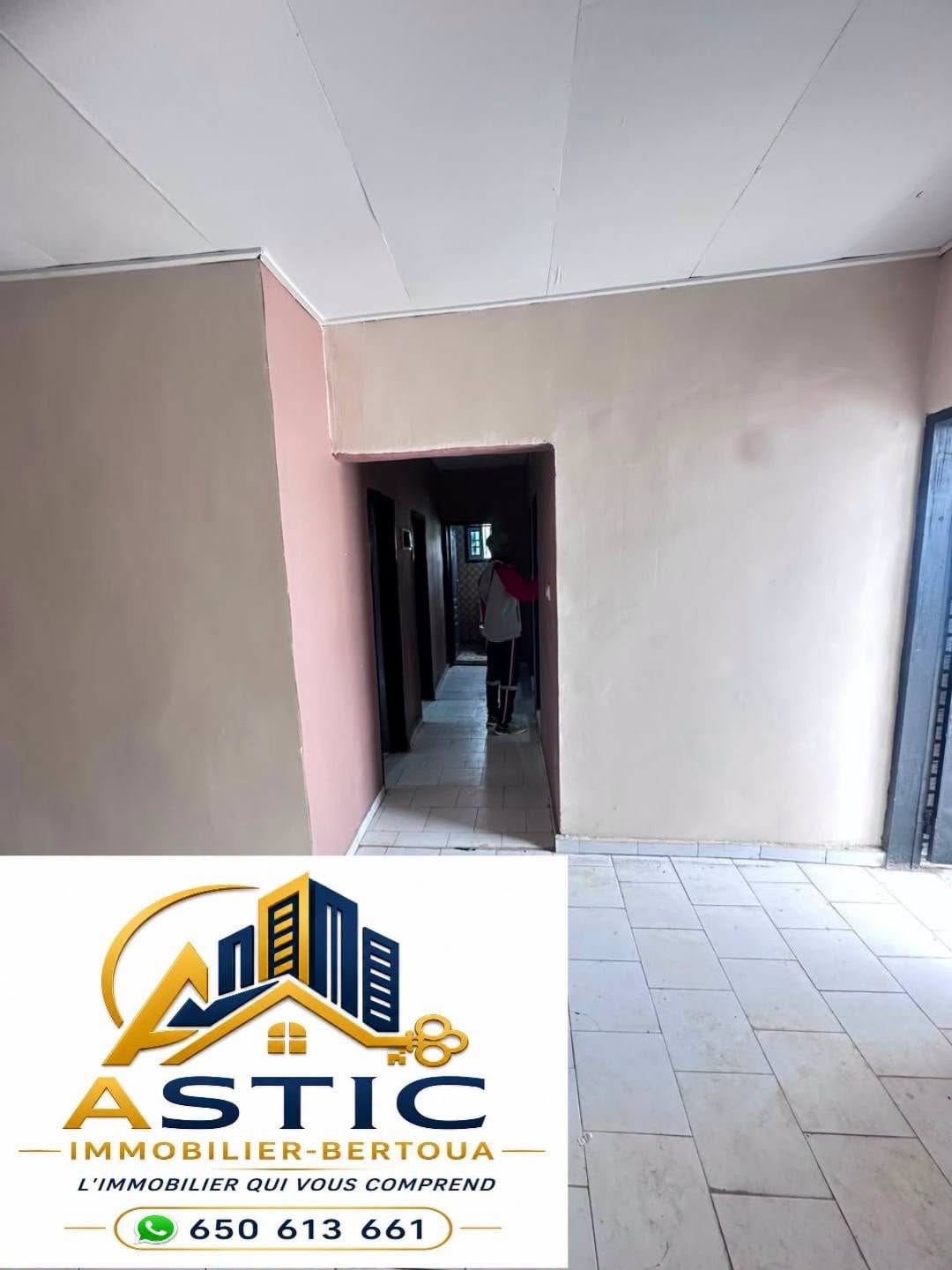 AIB_appart_bertoua_290726_sln3 Appartement moderne neuf 3 chambres à louer, Bertoua Nkolbikon