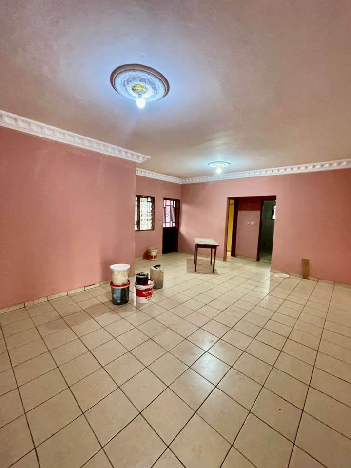 43580- Appartement moderne 2 chambres à louer, Yaoundé Obobogo