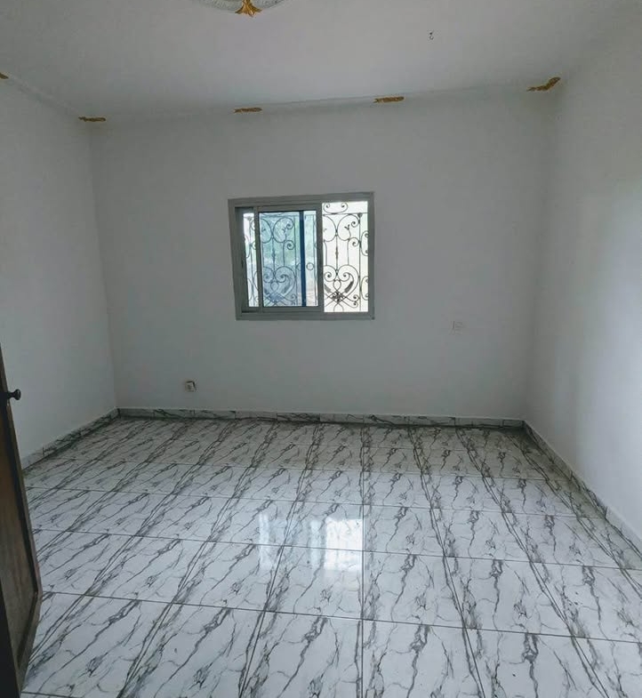 Appartement 2 chambres à Soa avant l’université