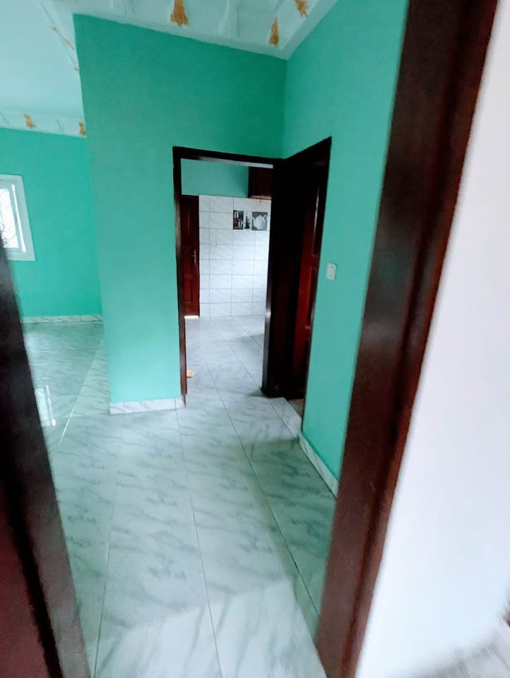 Appartement 2 chambres à Soa avant l’université