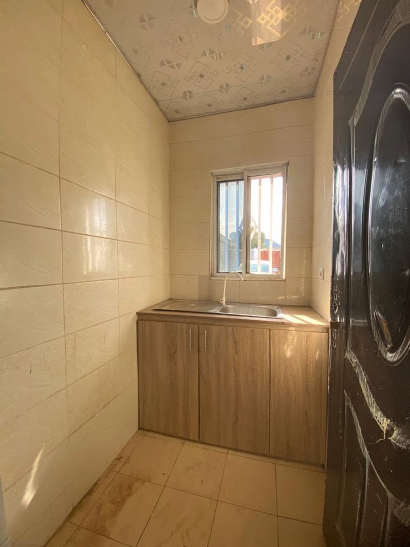 Magnifique studio disponible dans un camp à Garoua Djamboutou