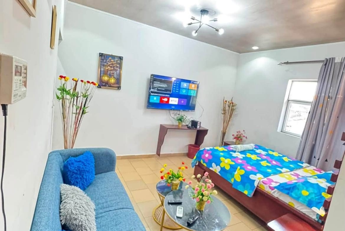 Chambre meublée de charme à Mvog-Mbi Coron