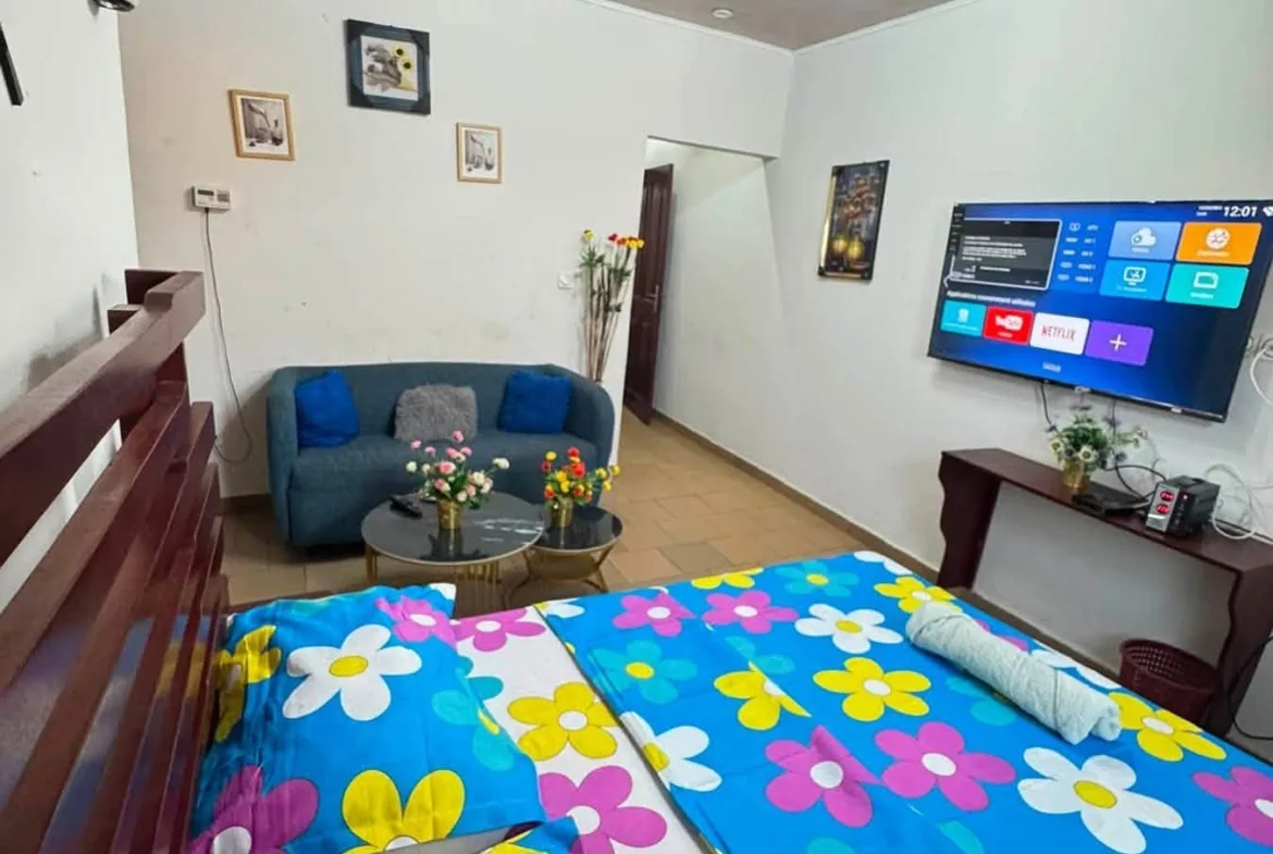 Chambre meublée de charme à Mvog-Mbi Coron